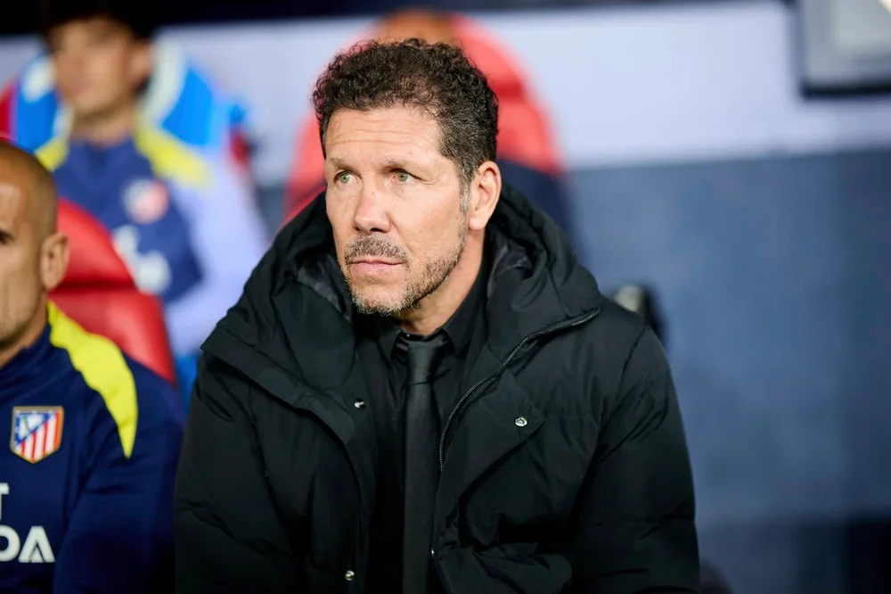 Simeone, durante el choque ante Osasuna.